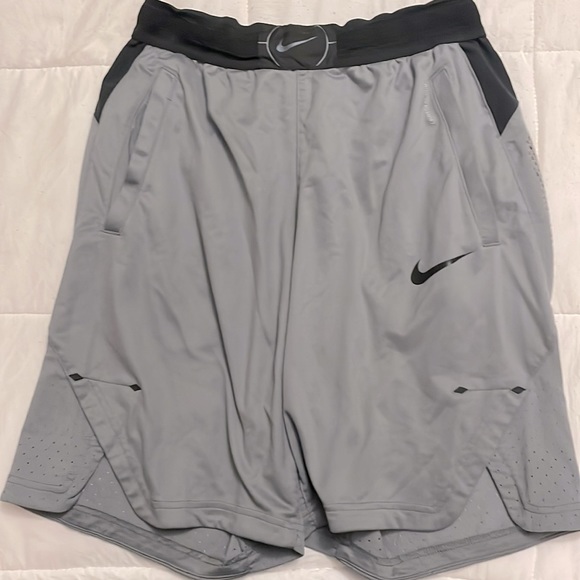 nike aeroswift basketball shorts